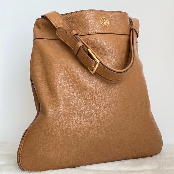 Tory Burch Handbags - Tory Burch Leather Expanded Hobo